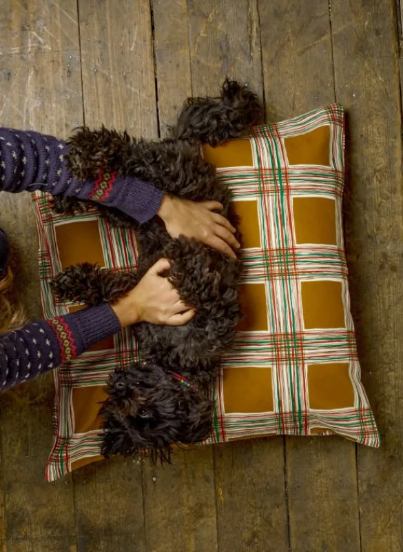 Discount Dog Bed - Mustard Checks Tea Towels | Dog Beds