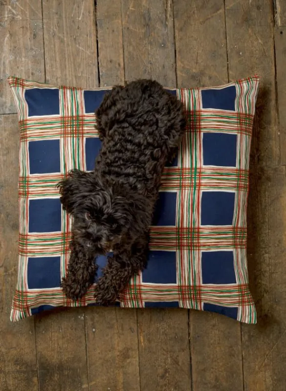 Outlet Dog Bed - Navy Checks Tea Towels | Dog Beds